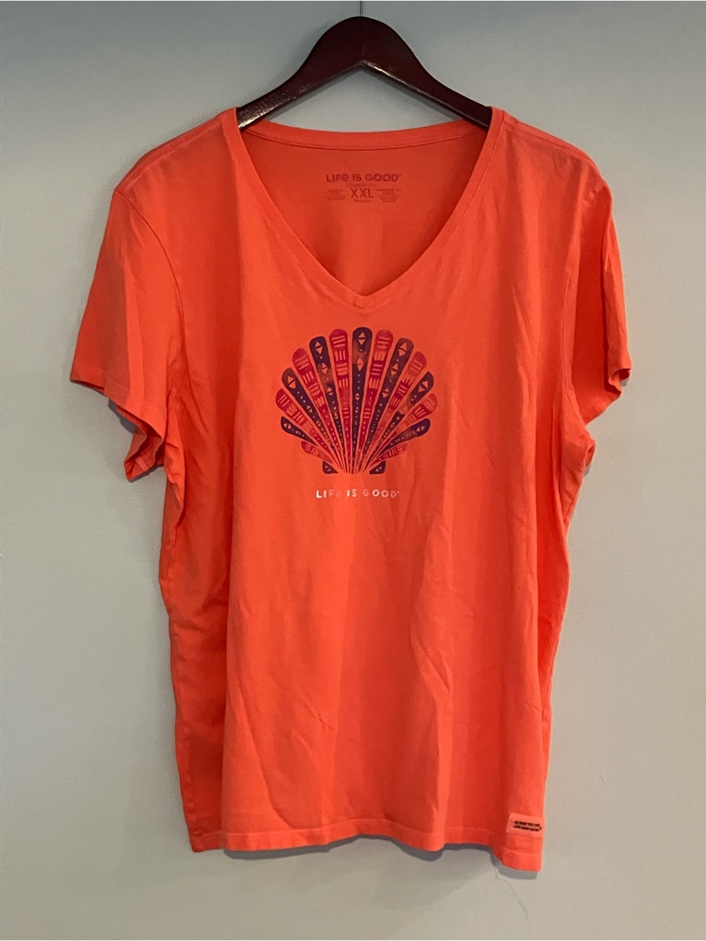 Life Is Good Shell Women's Crusher Lite T-Shirt